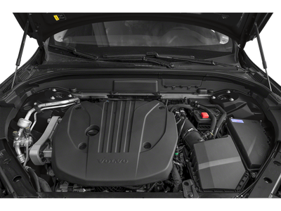 2024 Volvo XC60 B5 Ultimate Dark Theme