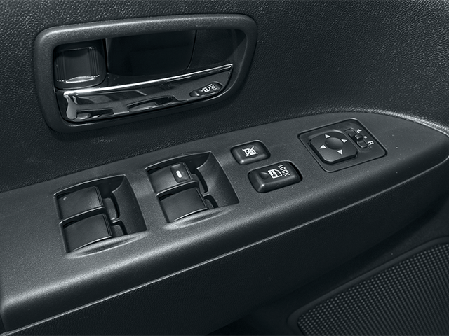 2013 Mitsubishi Outlander Sport LE