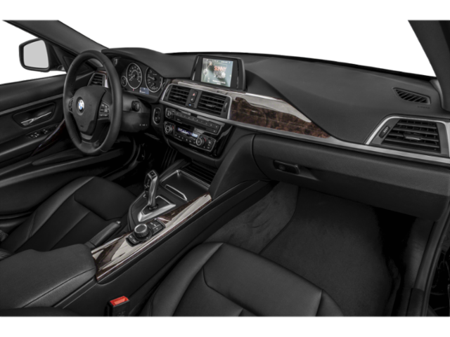 2018 BMW 3 Series 320i