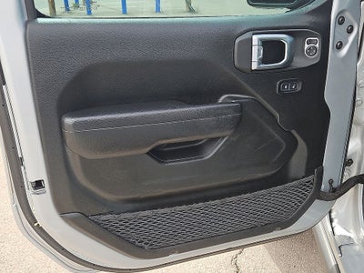 2023 Jeep Wrangler Rubicon 4xe w/$4295 Power Top
