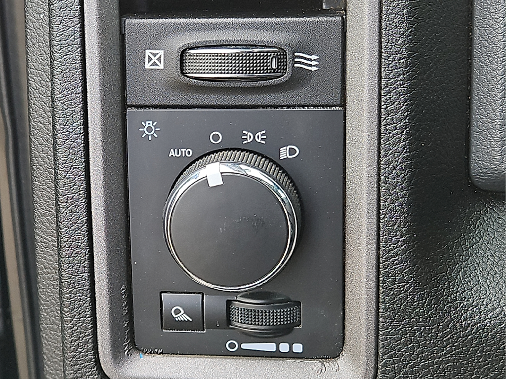 2019 RAM 1500 Classic Tradesman Crew Cab Ecodiesel