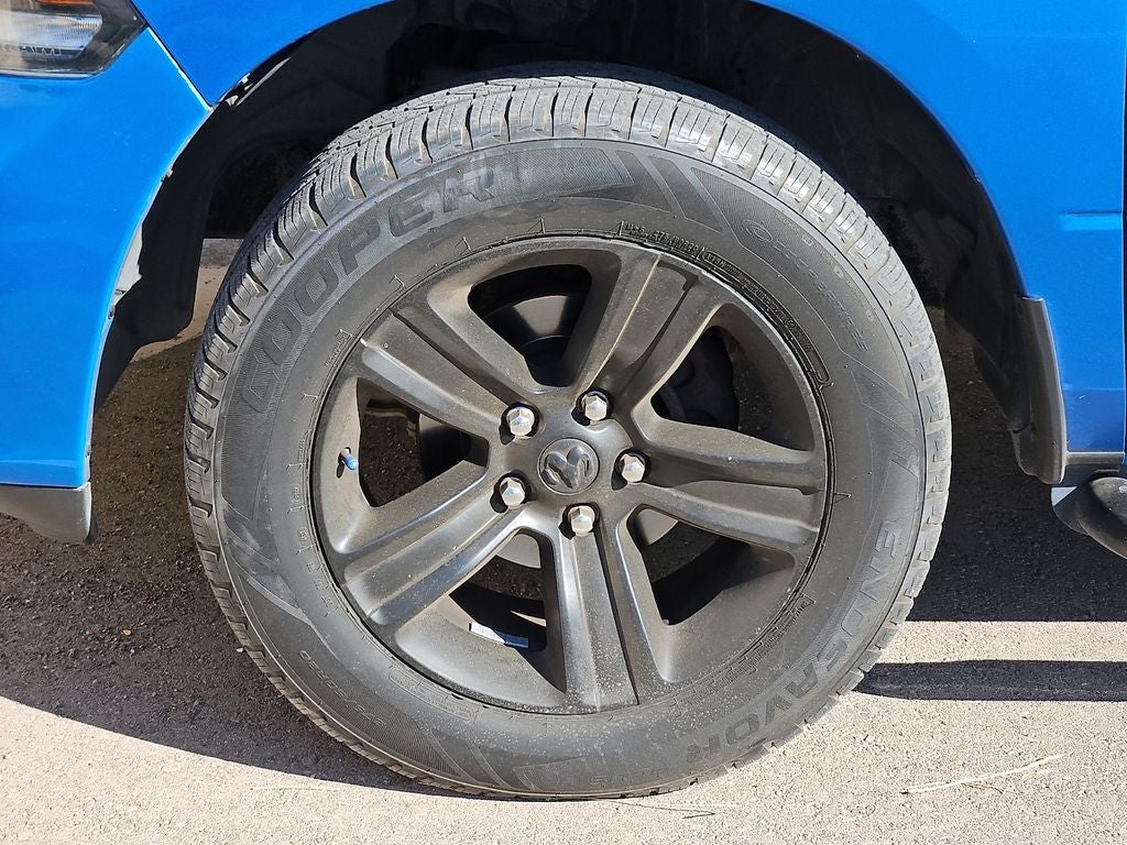 2018 RAM 1500 Sport Crew Cab 4WD w/Leather & NAV