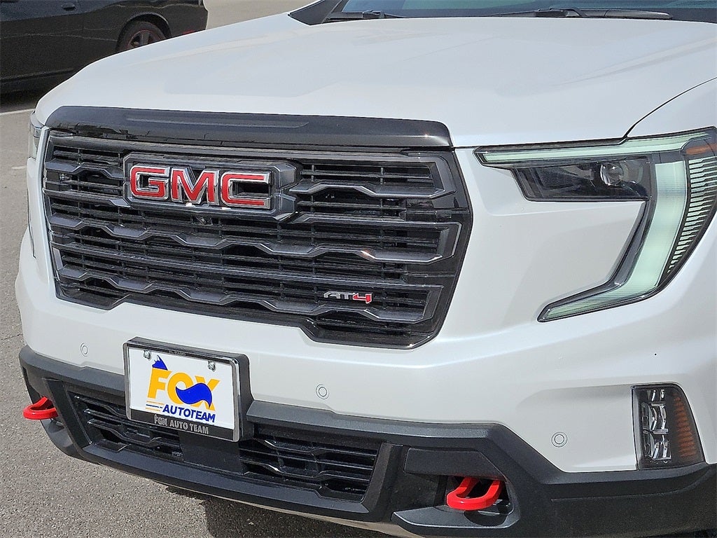 2024 GMC Acadia AT4