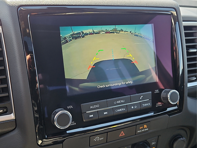 2024 Nissan Frontier SL Crew Cab 4WD Leather/Roof