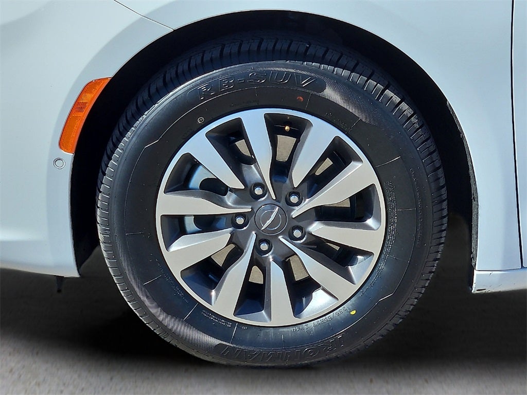 2022 Chrysler Pacifica Hybrid Limited