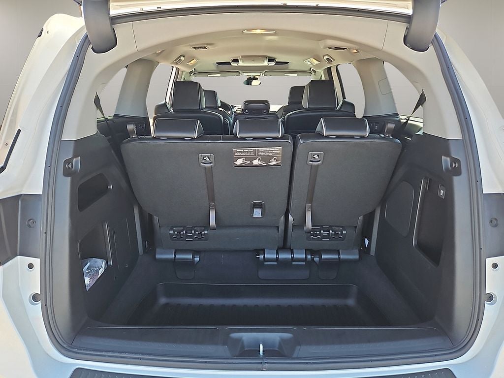 2024 Honda Odyssey Elite w/ 3688 miles