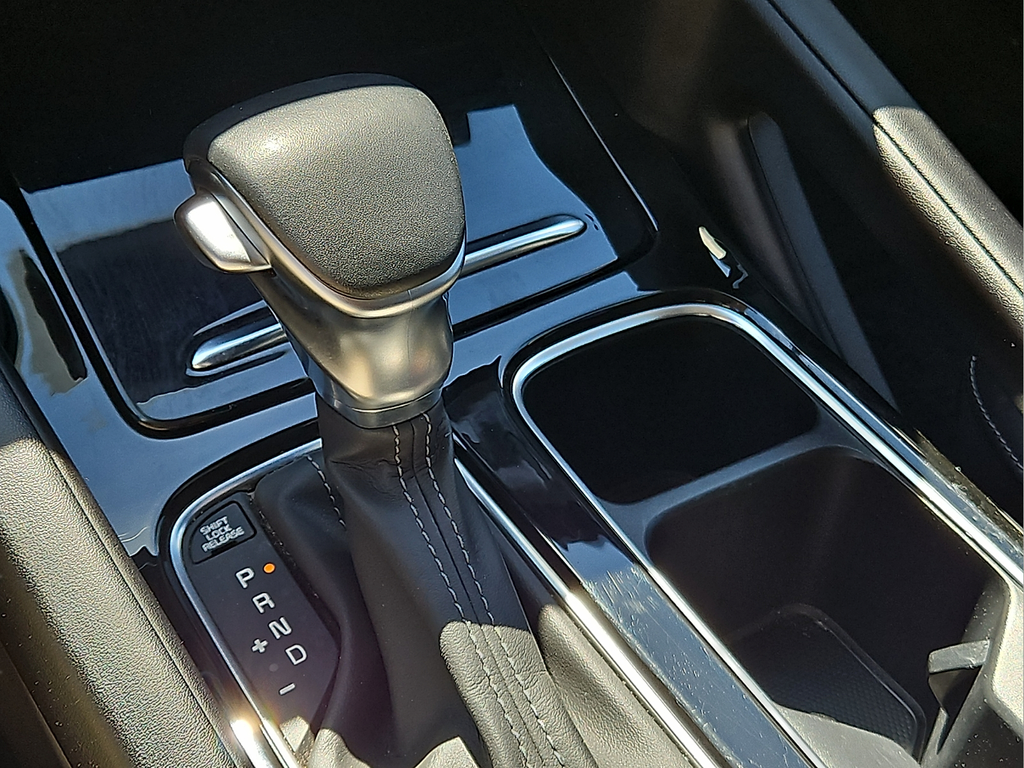 2025 Kia Telluride S AWD One-Owner, Clean CARFAX