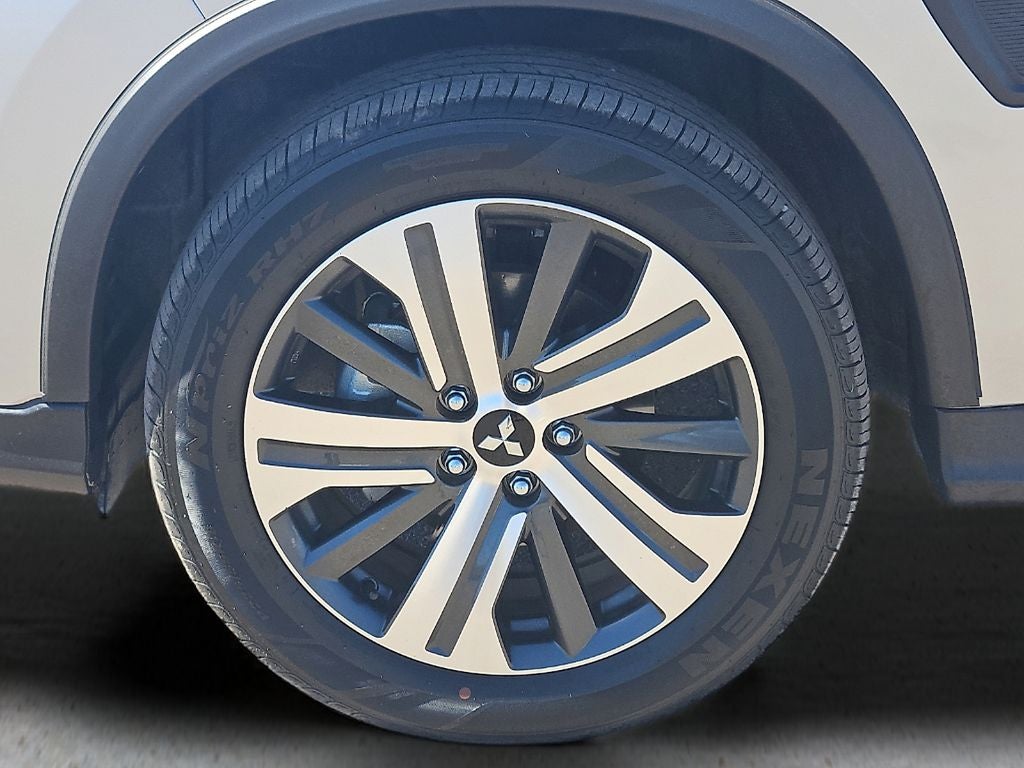 2025 Mitsubishi Outlander Sport 2.0 LE 4WD