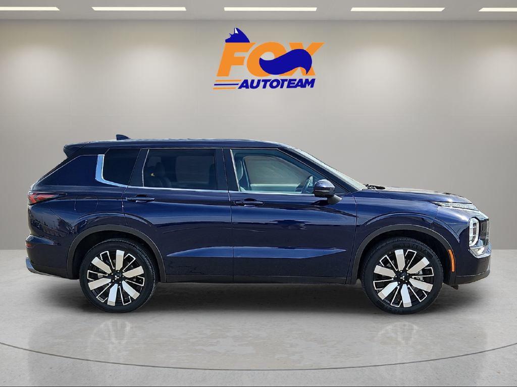 2025 Mitsubishi Outlander SE 4WD