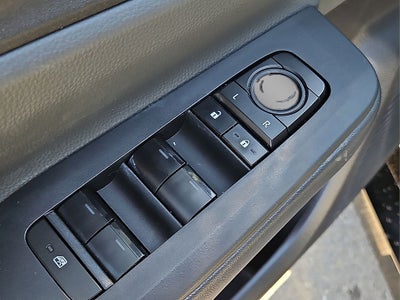 2023 Toyota Prius LE