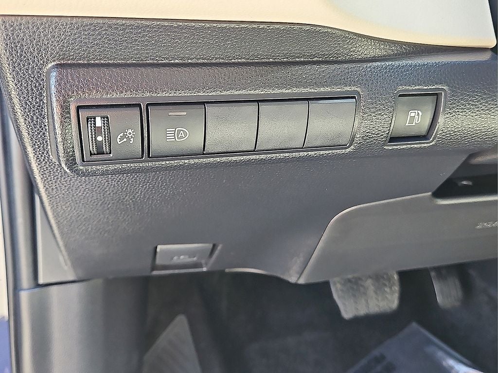 2024 Toyota Corolla Hybrid XLE