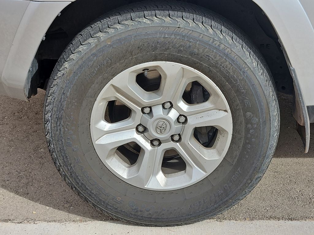 2024 Toyota 4Runner SR5