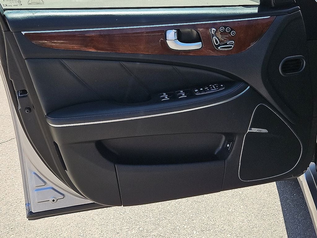 2013 Hyundai Equus Signature