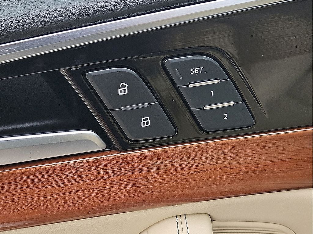 2021 Audi A4 40 Premium Plus quattro