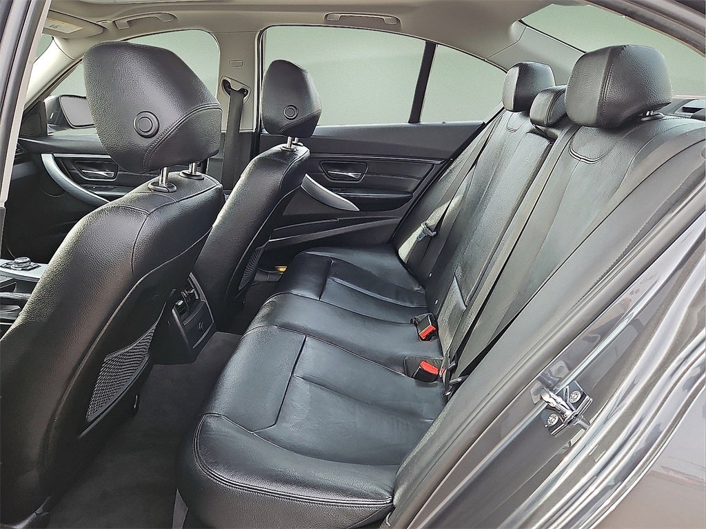 2012 BMW 3 Series 328i