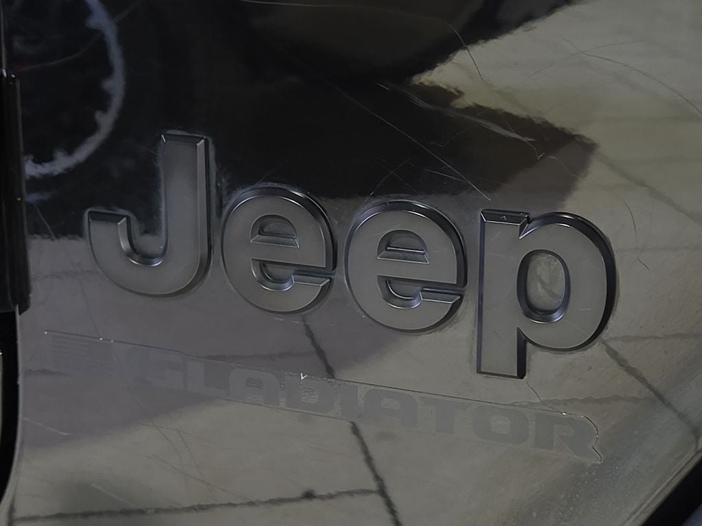 2023 Jeep Gladiator Sport S