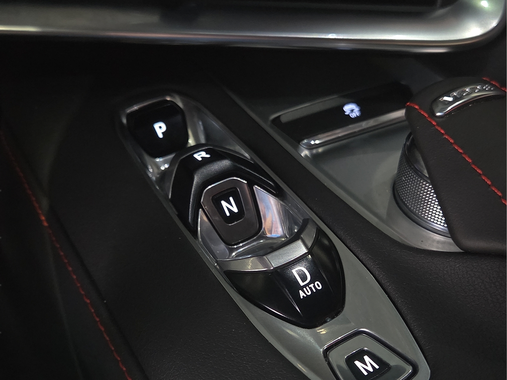 2025 Chevrolet Corvette Stingray 1LT
