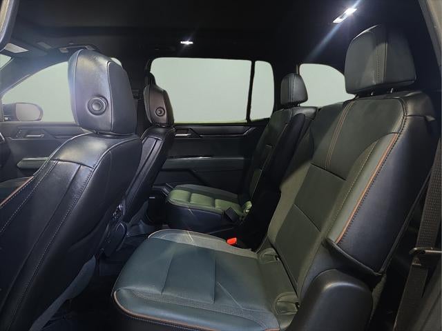 2024 GMC Acadia AT4