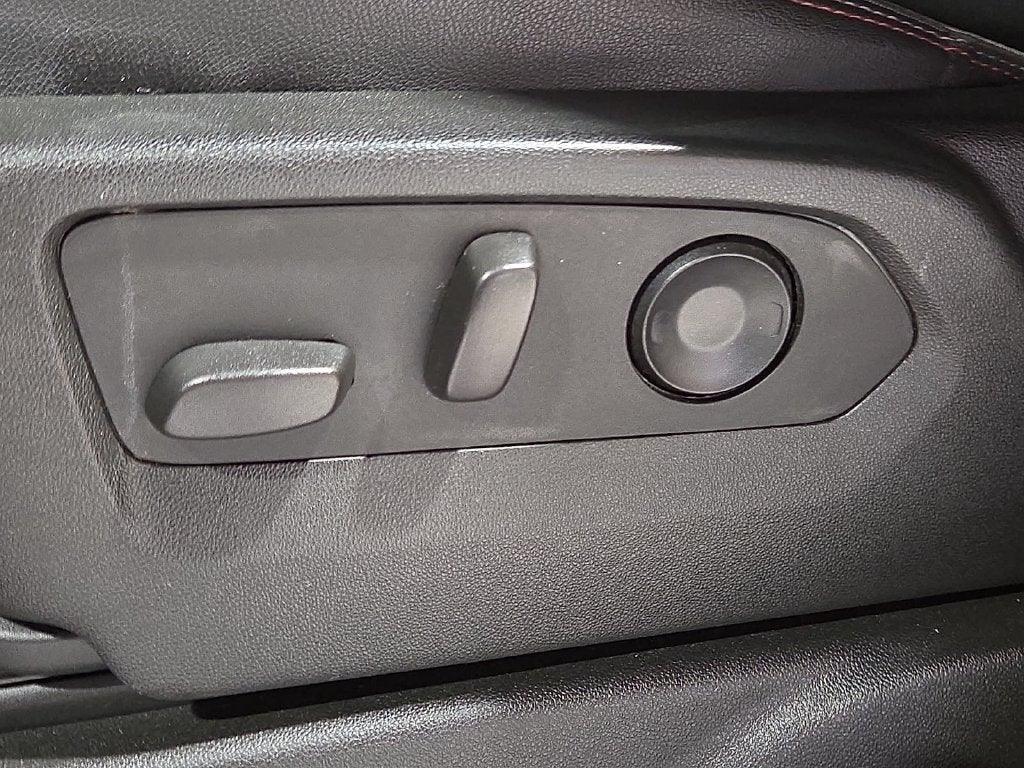 2021 Chevrolet Suburban RST