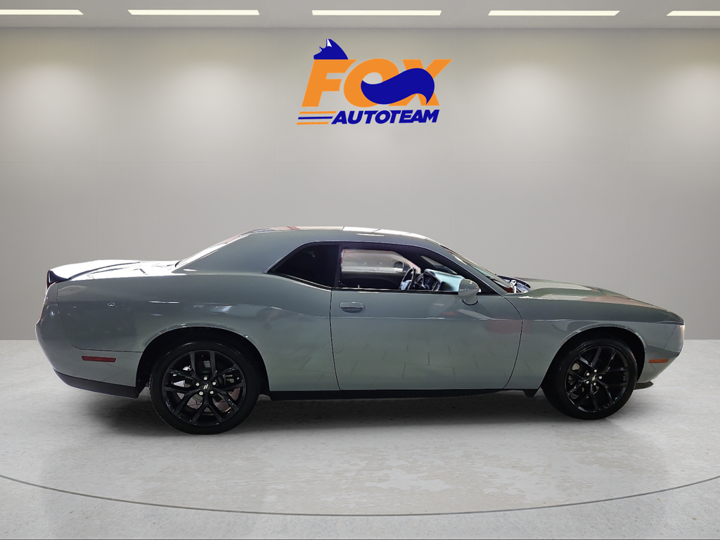 2021 Dodge Challenger SXT