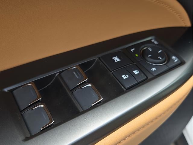 2026 Lexus NX 350 LUXURY AWD