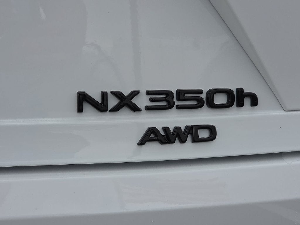 2026 Lexus NX 350h Luxury