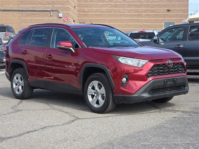 2020 Toyota RAV4 XLE