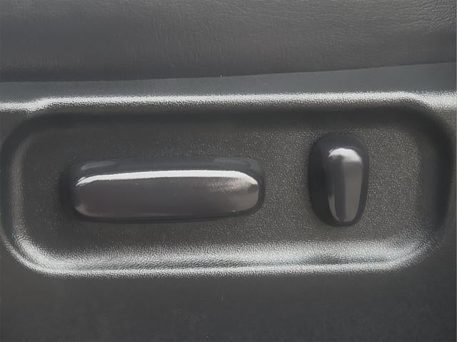 2023 Toyota Tacoma Limited V6