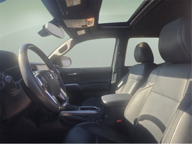 2022 Toyota Tacoma Limited V6