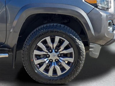 2022 Toyota Tacoma Limited V6
