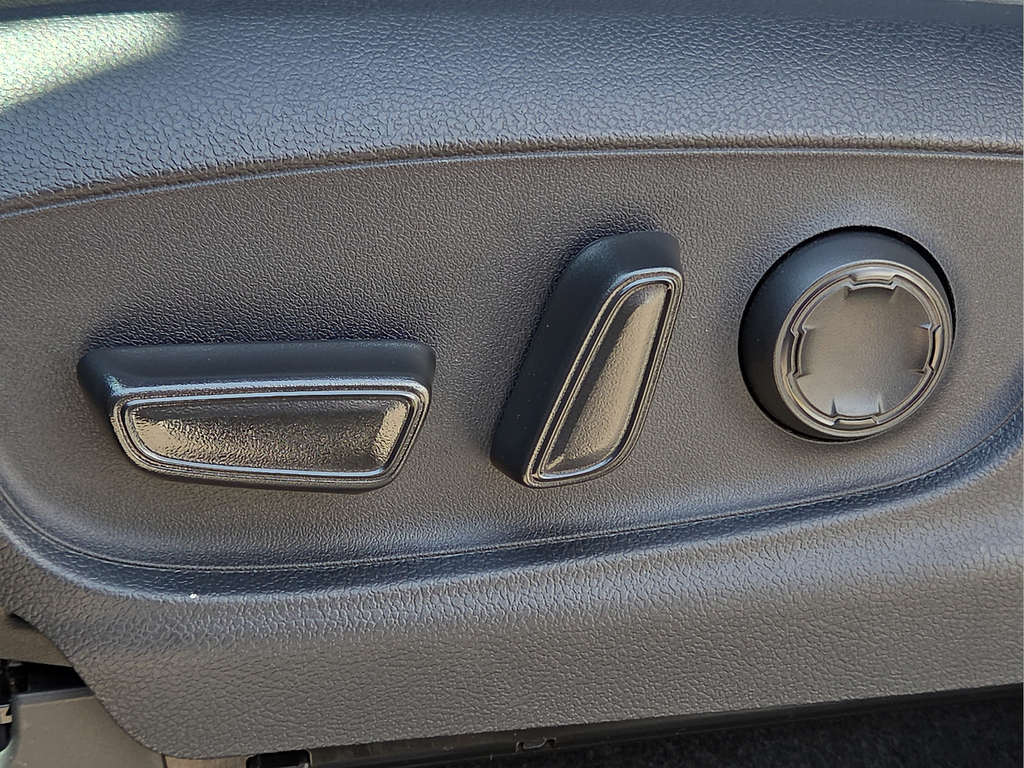 2026 Toyota Tacoma Hybrid Trailhunter