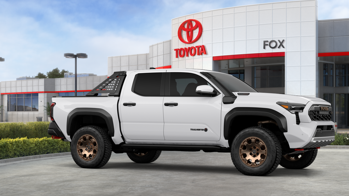 2026 Toyota Tacoma Hybrid Trailhunter