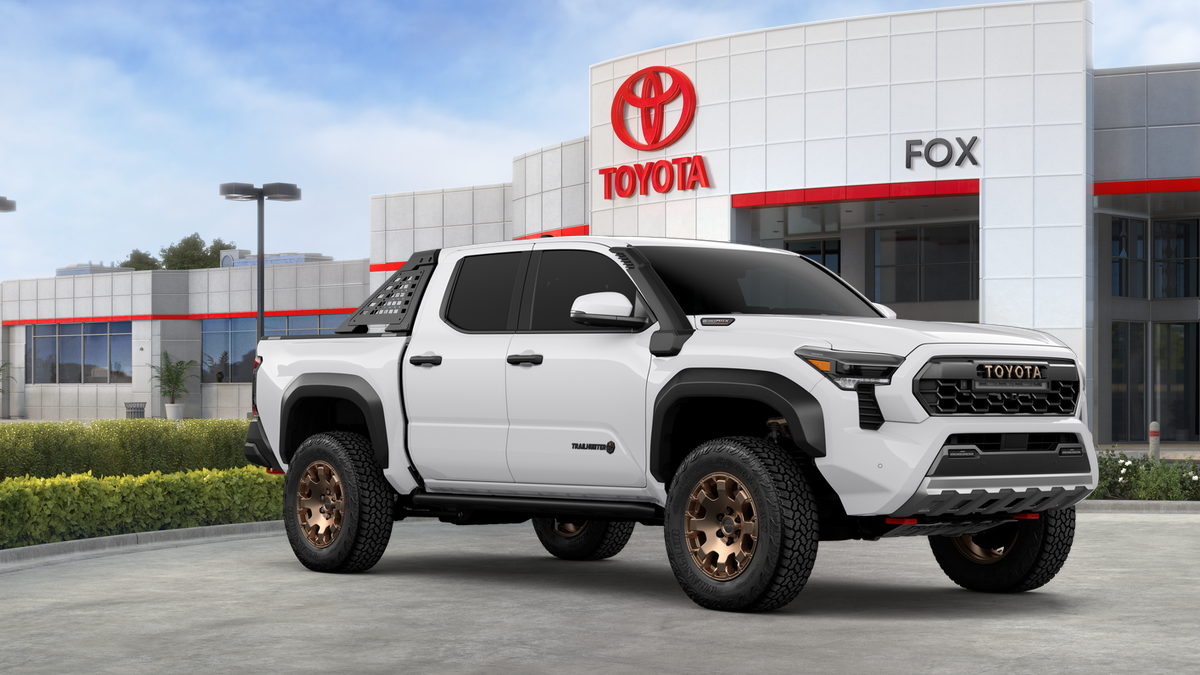 2026 Toyota Tacoma Hybrid Trailhunter