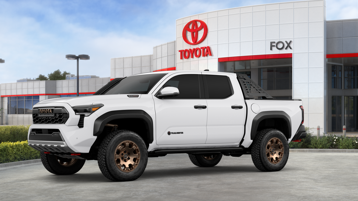 2026 Toyota Tacoma Hybrid Trailhunter