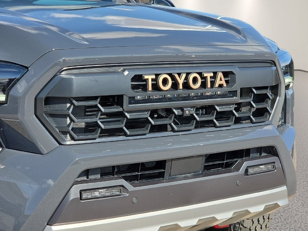 2026 Toyota Tacoma Hybrid Trailhunter