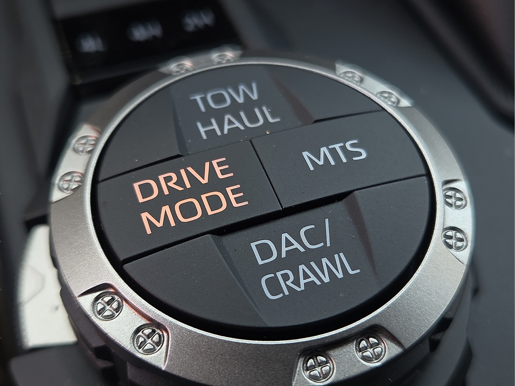 2026 Toyota Tacoma Hybrid TRD Off Road