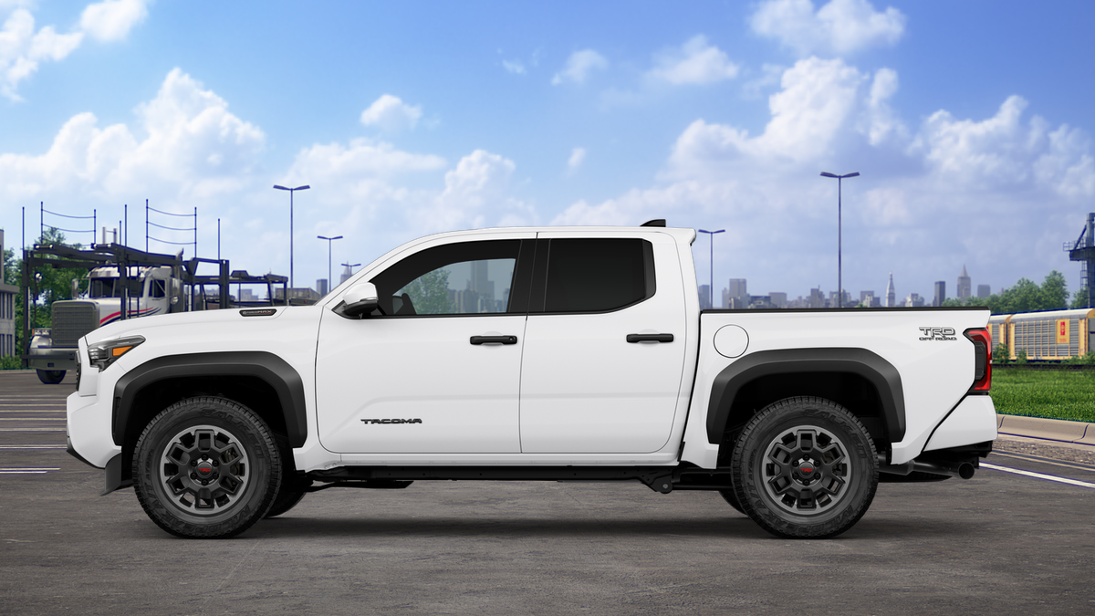 2026 Toyota Tacoma Hybrid TRD Off Road