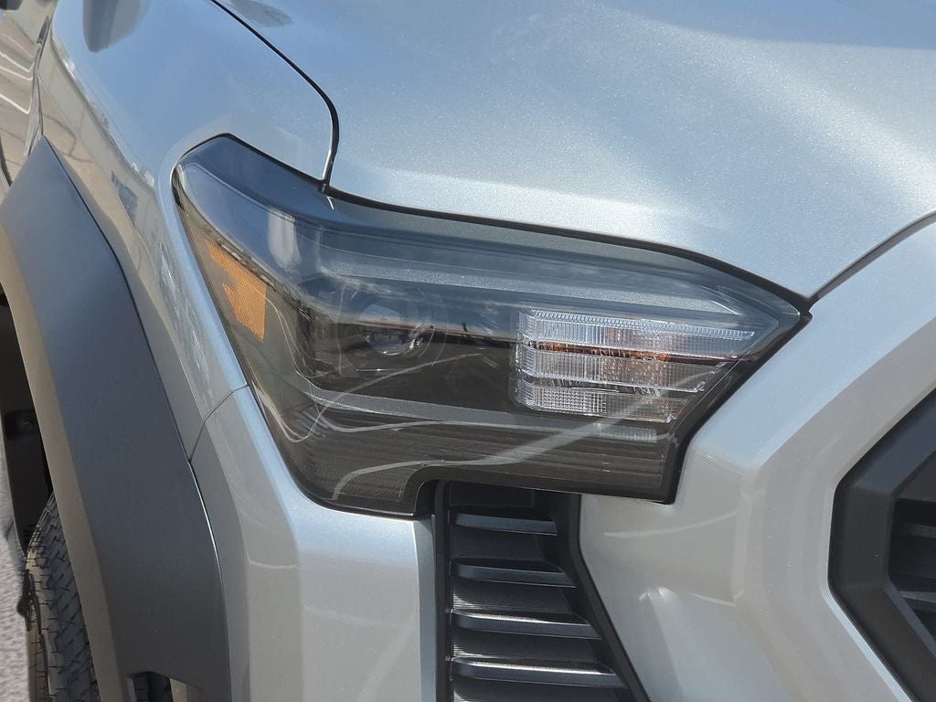2026 Toyota Tacoma TRD Off Road - Photo 8