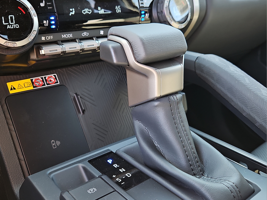 2026 Toyota Tacoma Hybrid Limited