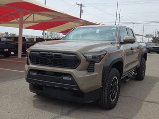 2026 Toyota Tacoma Hybrid TRD Off Road