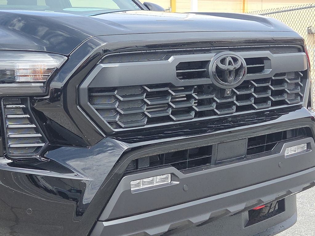 2026 Toyota Tacoma Hybrid TRD Off Road