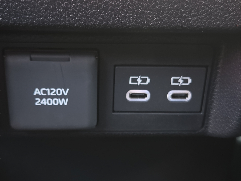 2026 Toyota Tacoma Hybrid Trailhunter