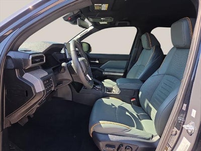 2025 Toyota Tacoma Hybrid Trailhunter