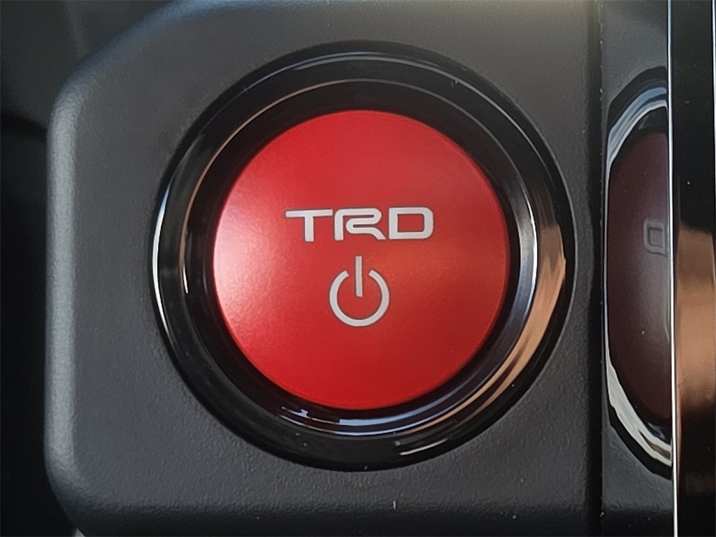 2026 Toyota Tacoma Hybrid TRD Off Road