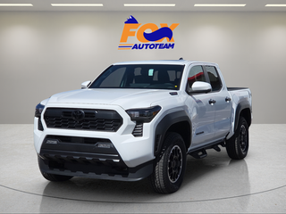 2026 Toyota Tacoma Hybrid TRD Off Road