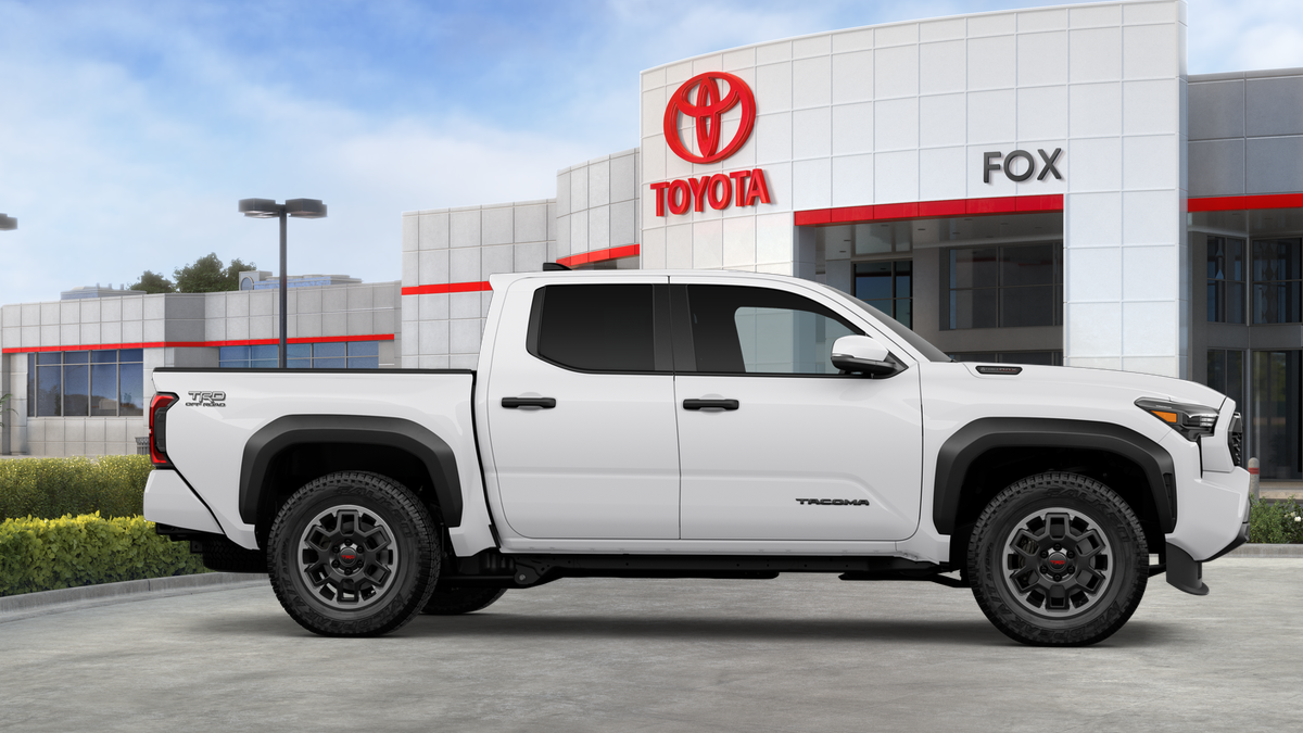 2026 Toyota Tacoma Hybrid TRD Off Road