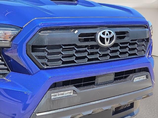 2024 Toyota Tacoma Hybrid TRD Sport