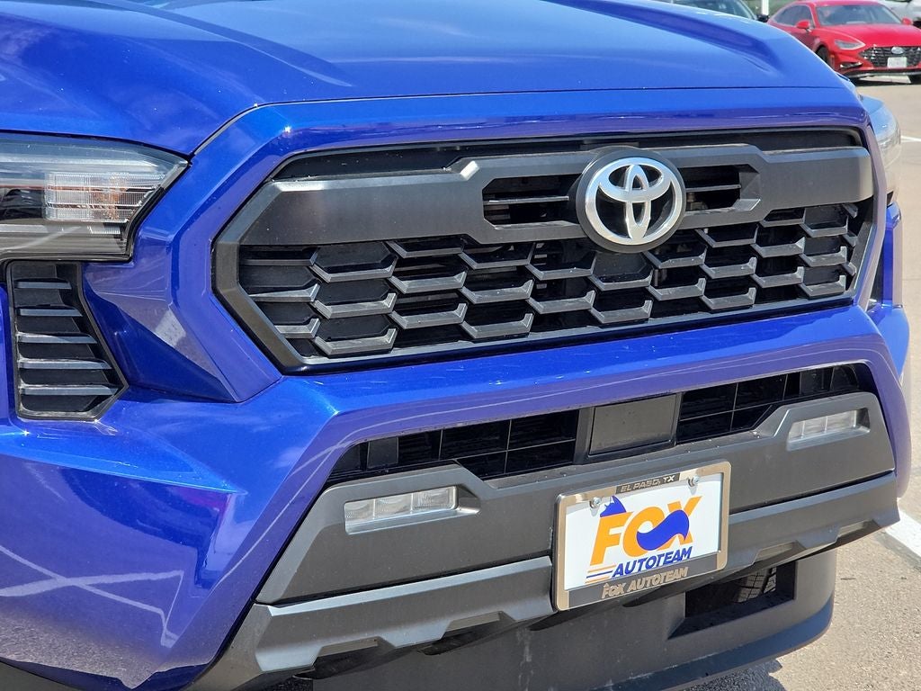 2025 Toyota Tacoma Hybrid TRD Off Road
