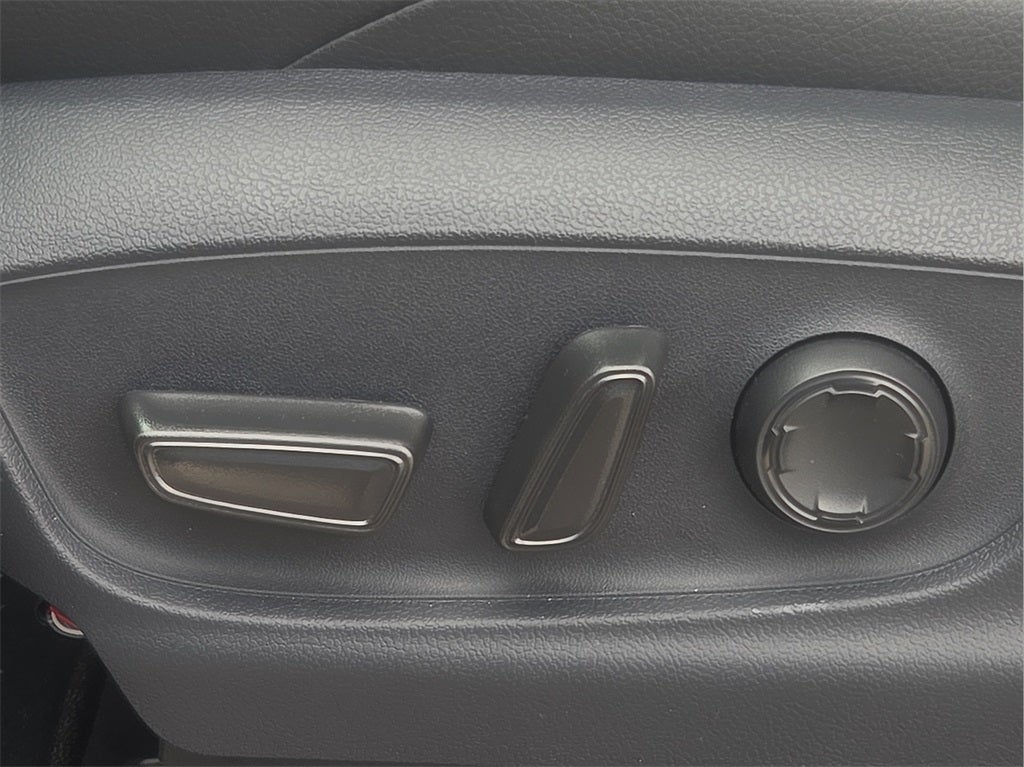 2026 Toyota Tacoma Hybrid Limited