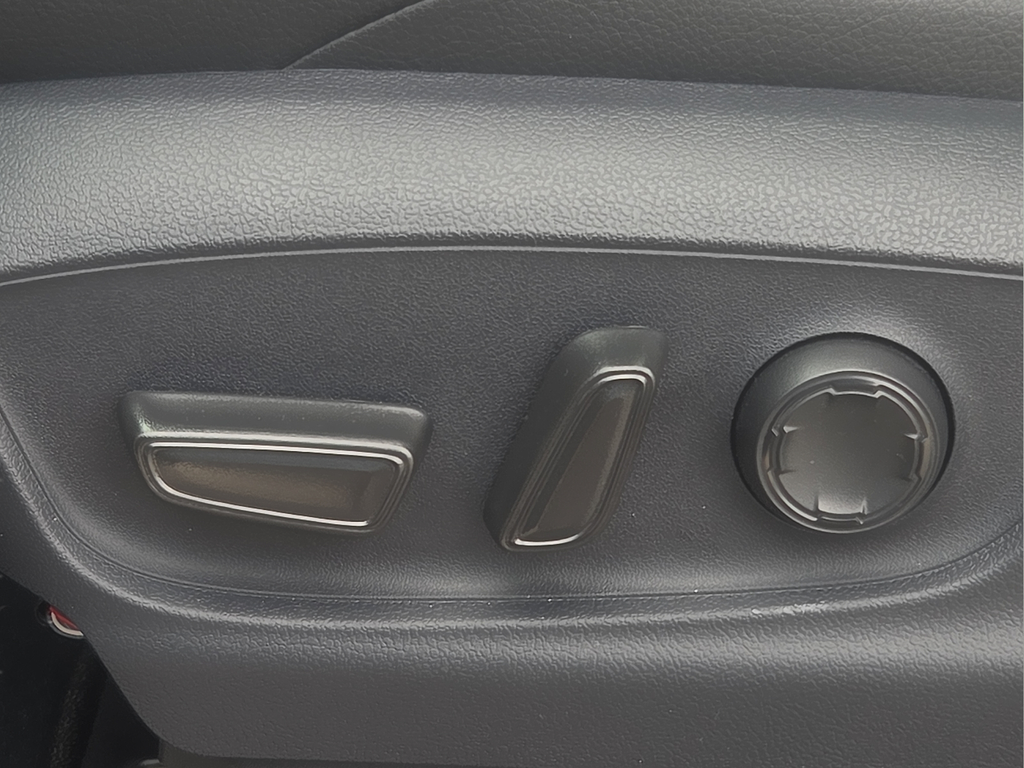 2026 Toyota Tacoma Hybrid Limited